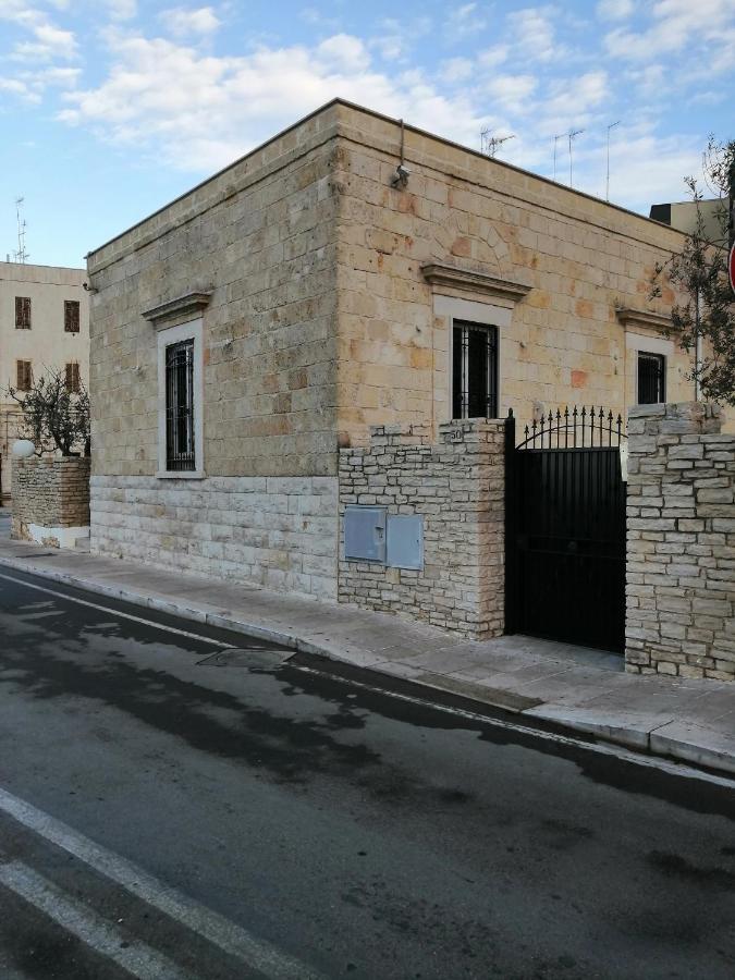 Tre Metri Sopra Il Mare Villa Bisceglie Dış mekan fotoğraf