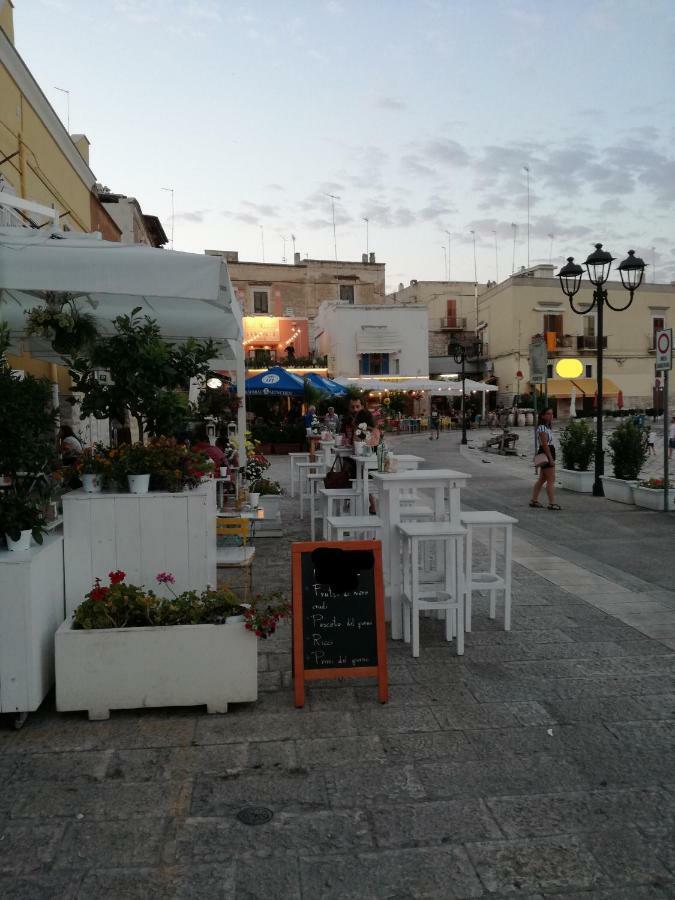 Tre Metri Sopra Il Mare Villa Bisceglie Dış mekan fotoğraf
